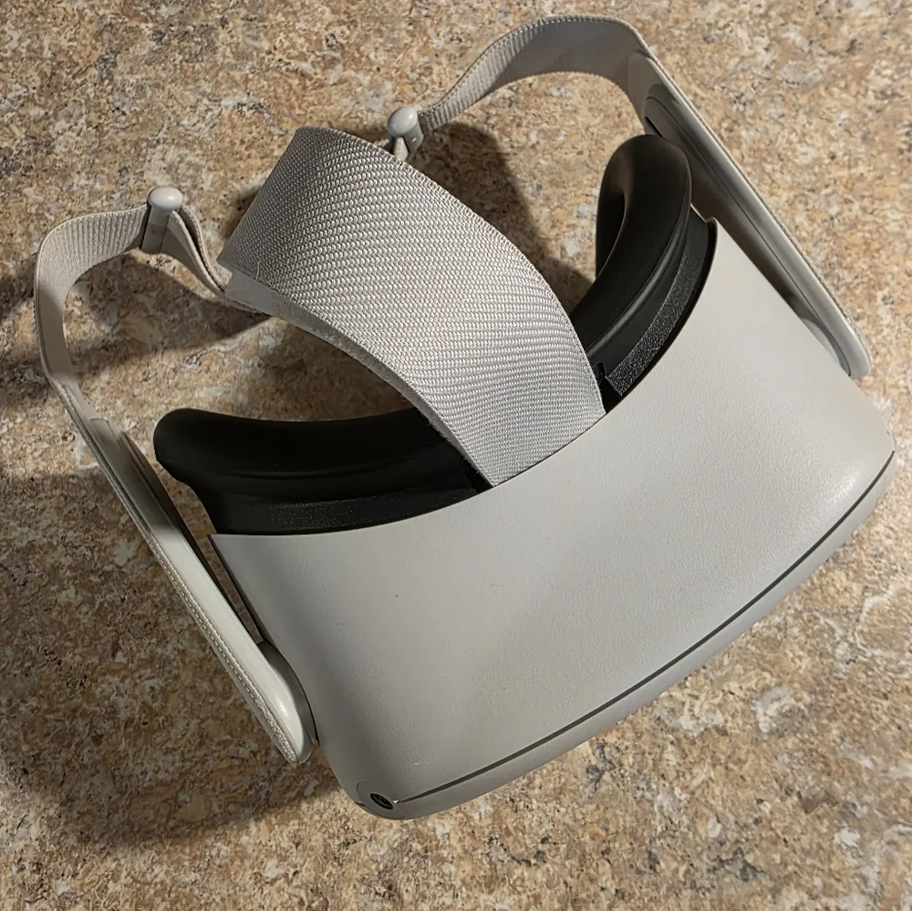 Meta Oculus Quest 2 All-In-One VR Headset